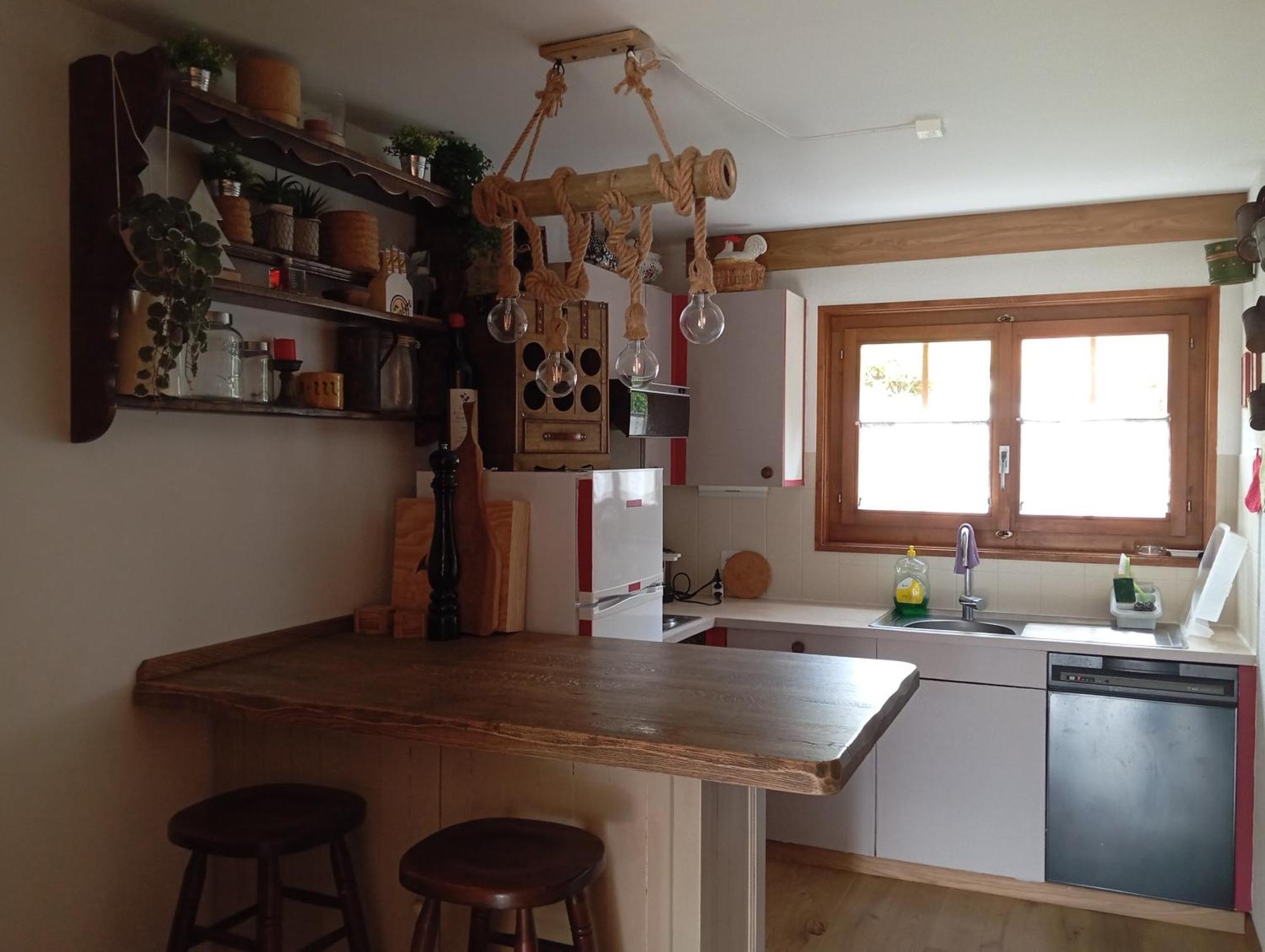 Cozy Apartment In The Heart Of The Alps Chateau-d'Oex Bagian luar foto