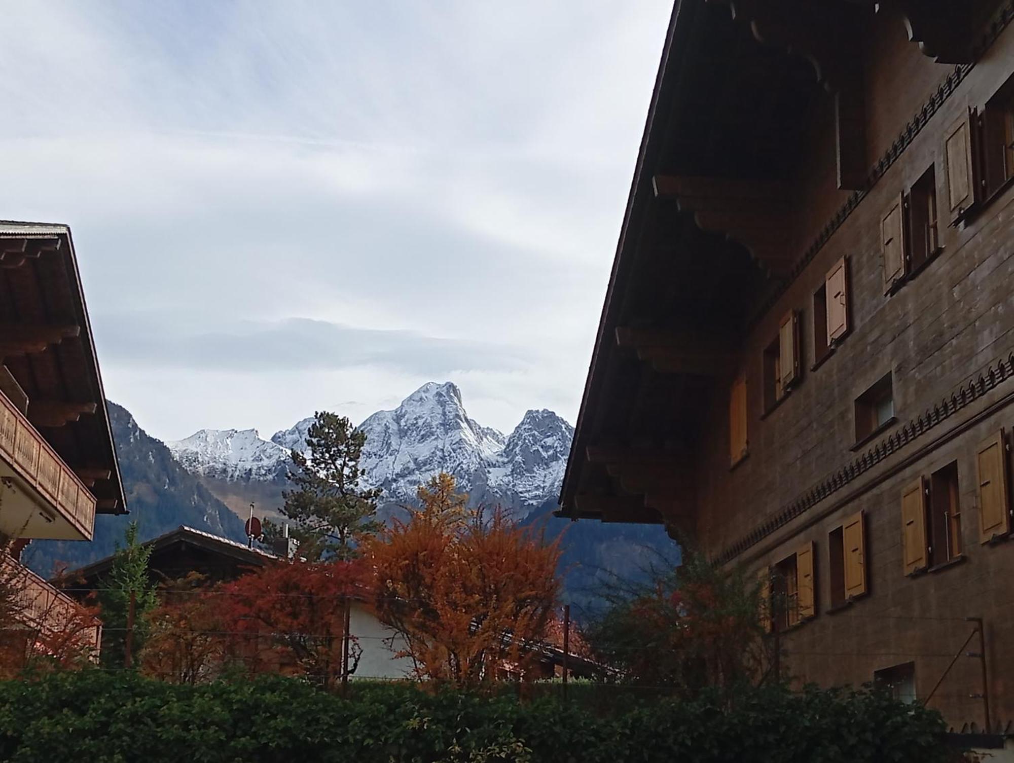 Cozy Apartment In The Heart Of The Alps Chateau-d'Oex Bagian luar foto