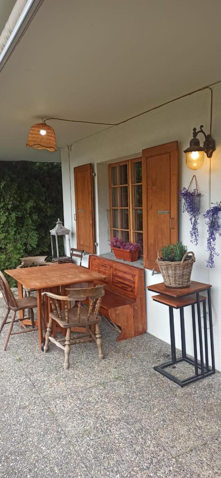 Cozy Apartment In The Heart Of The Alps Chateau-d'Oex Bagian luar foto